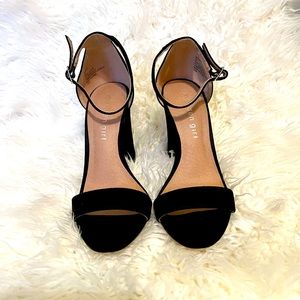 Madden Girl size 5W black heels